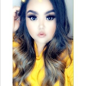 Meet your Posher, Samantha